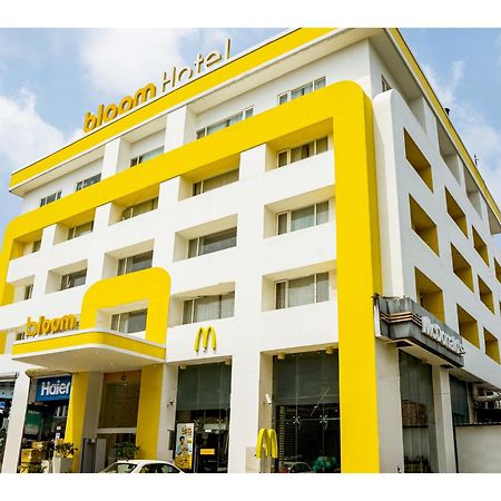 Bloom Hotel - Джамму Екстер'єр фото